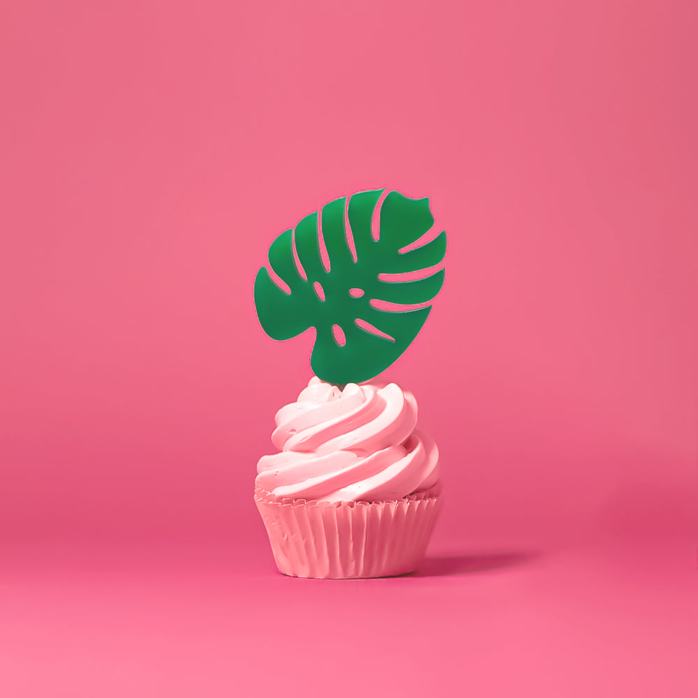 Zoi&Co Tropical Leaf Cupcake Topper on Cupcake