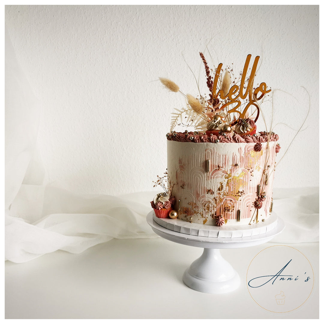 The Art of Edible Dried Flowers: Elevate Your Baking Game - Zoi&Co -  Premium Cake Decorating Supplies & Branding