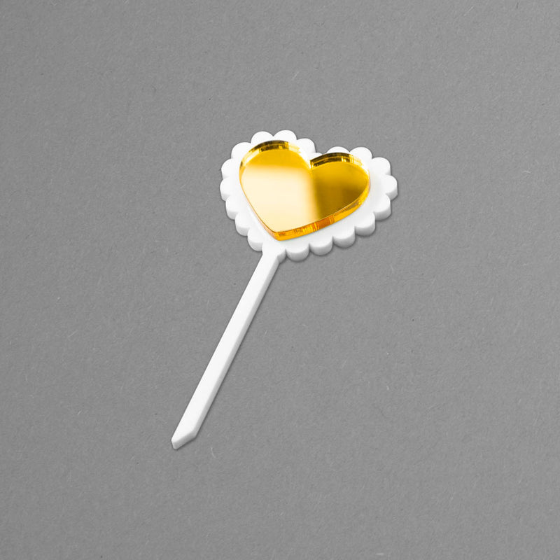 Scallop Hearts - Cupcake gold mirror side view zoiandco